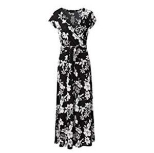 Short sleeve maxi dress in black & white